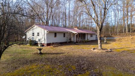 152 Spring Lane