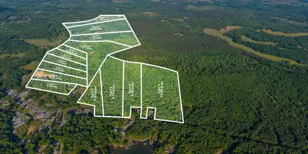 Image 2: mls_Property Lines 2206 TN-304