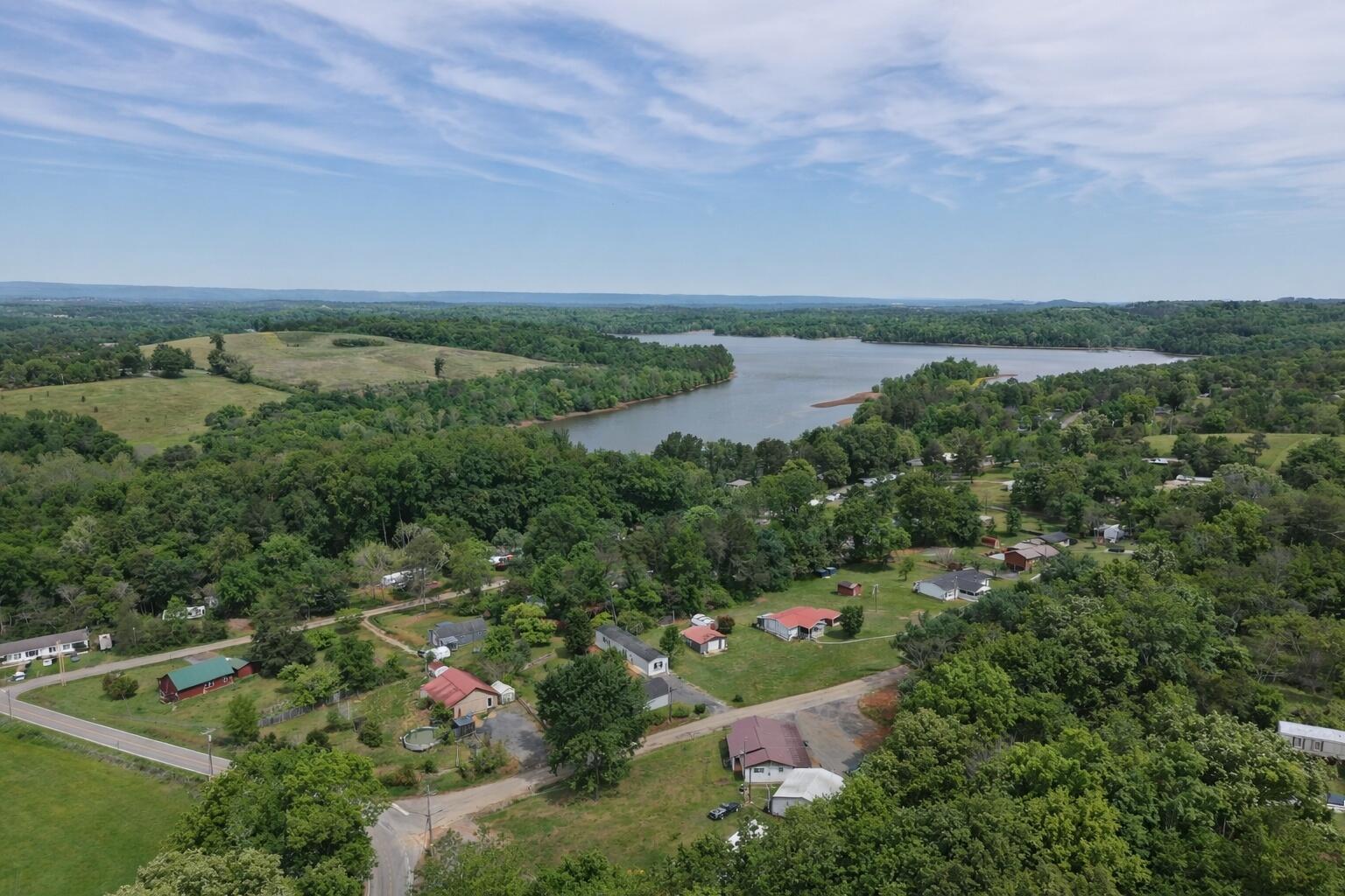 Image 3: river_view_mls