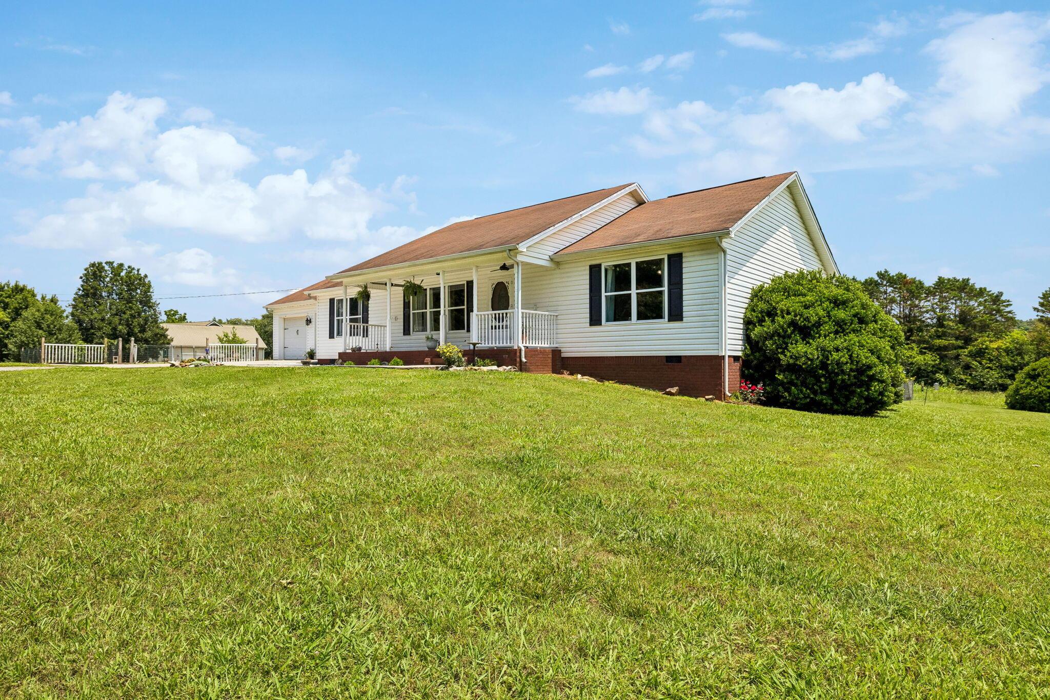 Image 4: 3-133 Columbus Landing Delano - 003