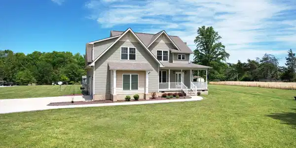 Image 3: 2-web-or-mls-DJI_0205