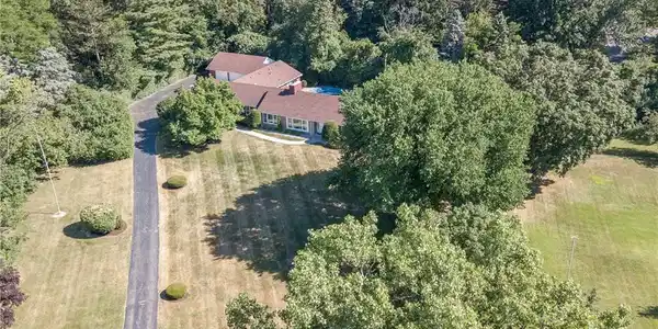 1575 LAKEWOOD Road