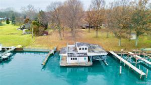 27115 E RIVER