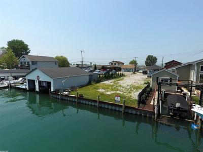 8871 Anchor Bay