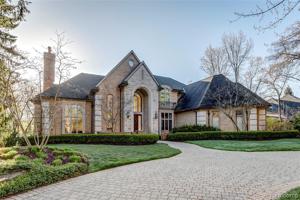 5451 Lake Ridge Drive