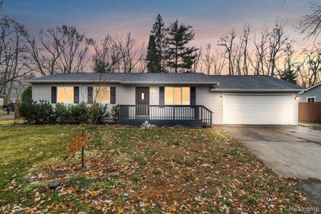 9605 VISTA Lane