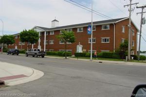 175 S WATER ST APT 202
