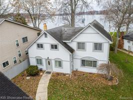 3500 UNION LAKE Road