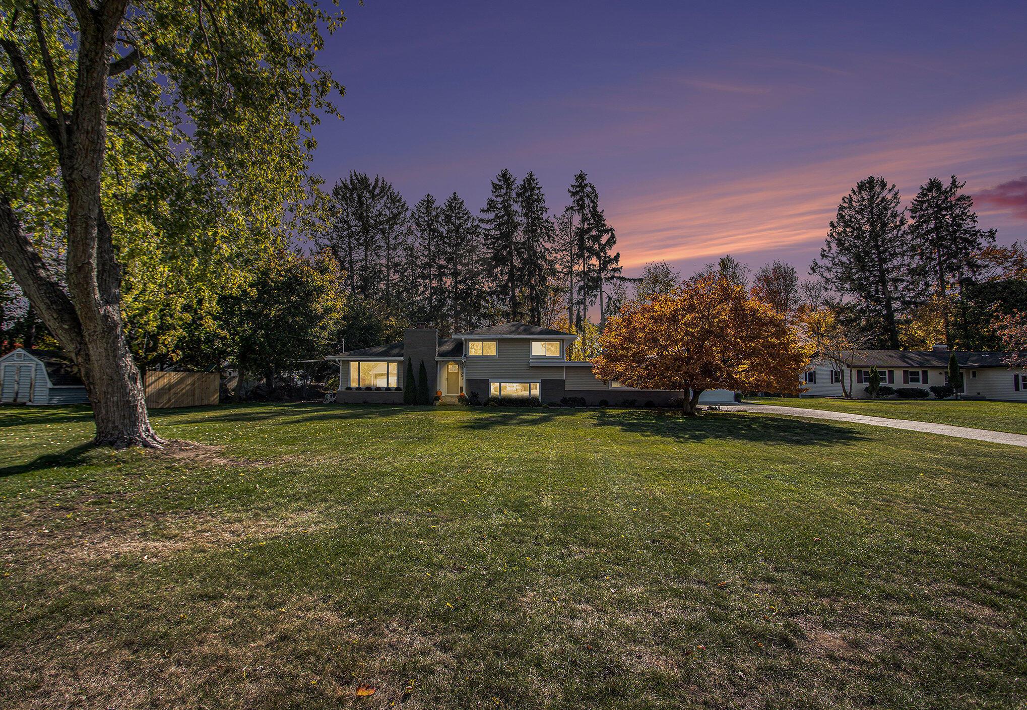 Image 1: 001_dsc_6330-_709