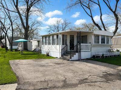 50 Mack Ave
