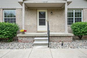 1198 BAY Court