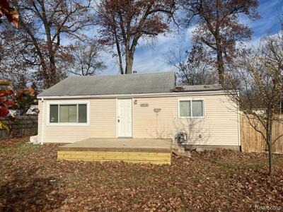 4154 WENONAH Lane