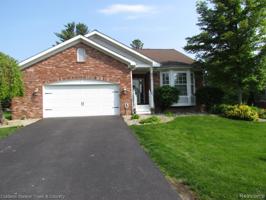 2588 S RAVINESIDE LN