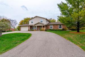 4260 IVERNESS Lane
