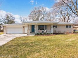 62 PLEASANT LAKE Drive