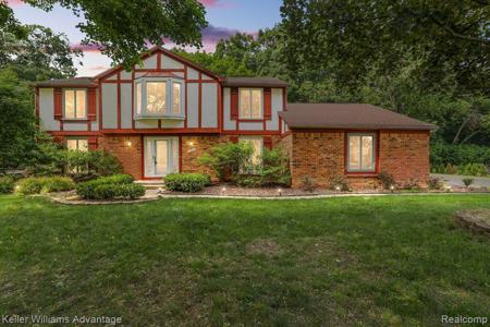1732 BELLWOOD