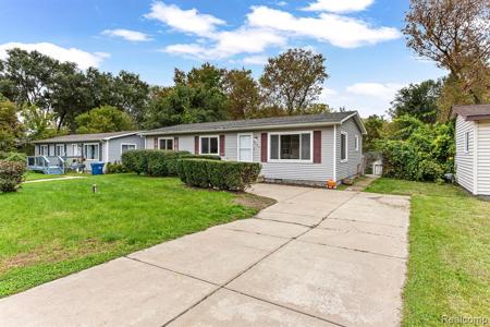 5089 LAKEBORN Drive