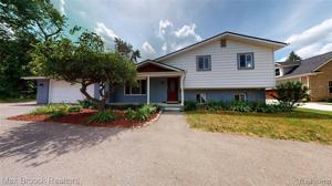 2716 WARNER Drive