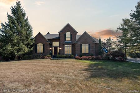 8000 Barrington Lane