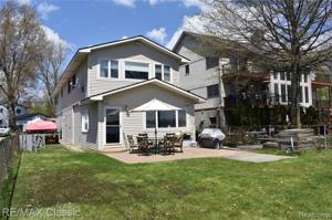 1327 W Lake Drive