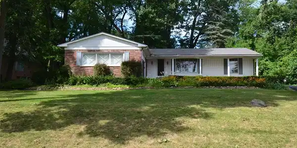 6474 WELLESLEY TER