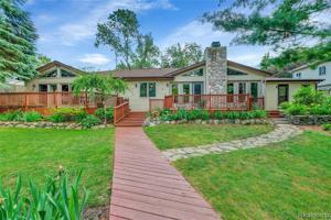9130 Marilyn Terrace Drive