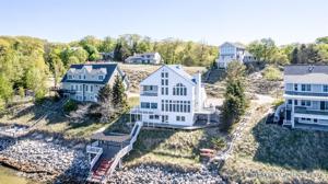 18089 North Shore Estates Road