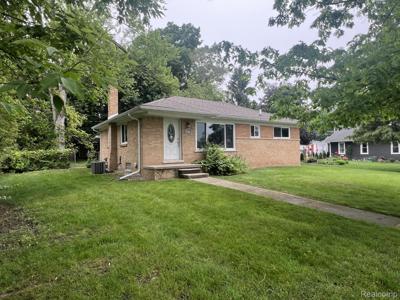 2734 Lakeridge