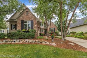 4486 QUEBEC Lane