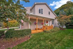 443 GRIXDALE Lane