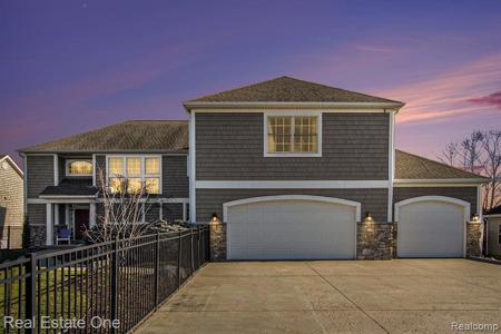 8923 AUSTIN Court