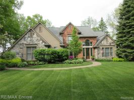 9244 LAKE RIDGE Drive