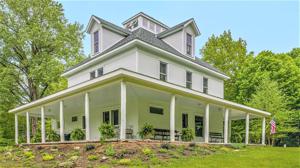 2421 W Thar Road