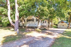 8517 RUSHVIEW Drive