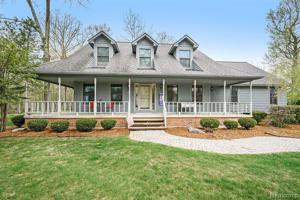 7633 OLDE STURBRIDGE Trail