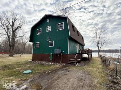 2032 Howard Point Drive