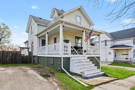 711 Jones Street