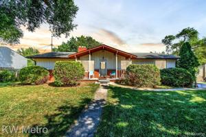 45383 W PARK Drive