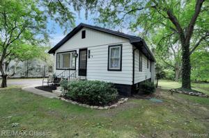 757 BRUSHWOOD Drive