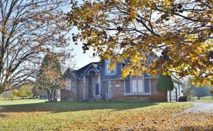5839 MEADOWS Drive