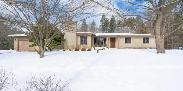 1680 Seminole Trail