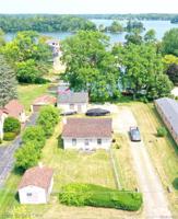 556 LAKEVILLE Road