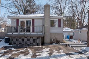 1621 Grinshaw Street