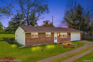 4310 PLEASANT Court