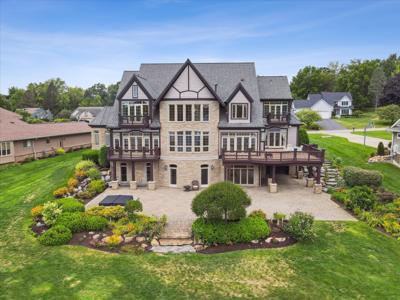 4349 Island View Drive