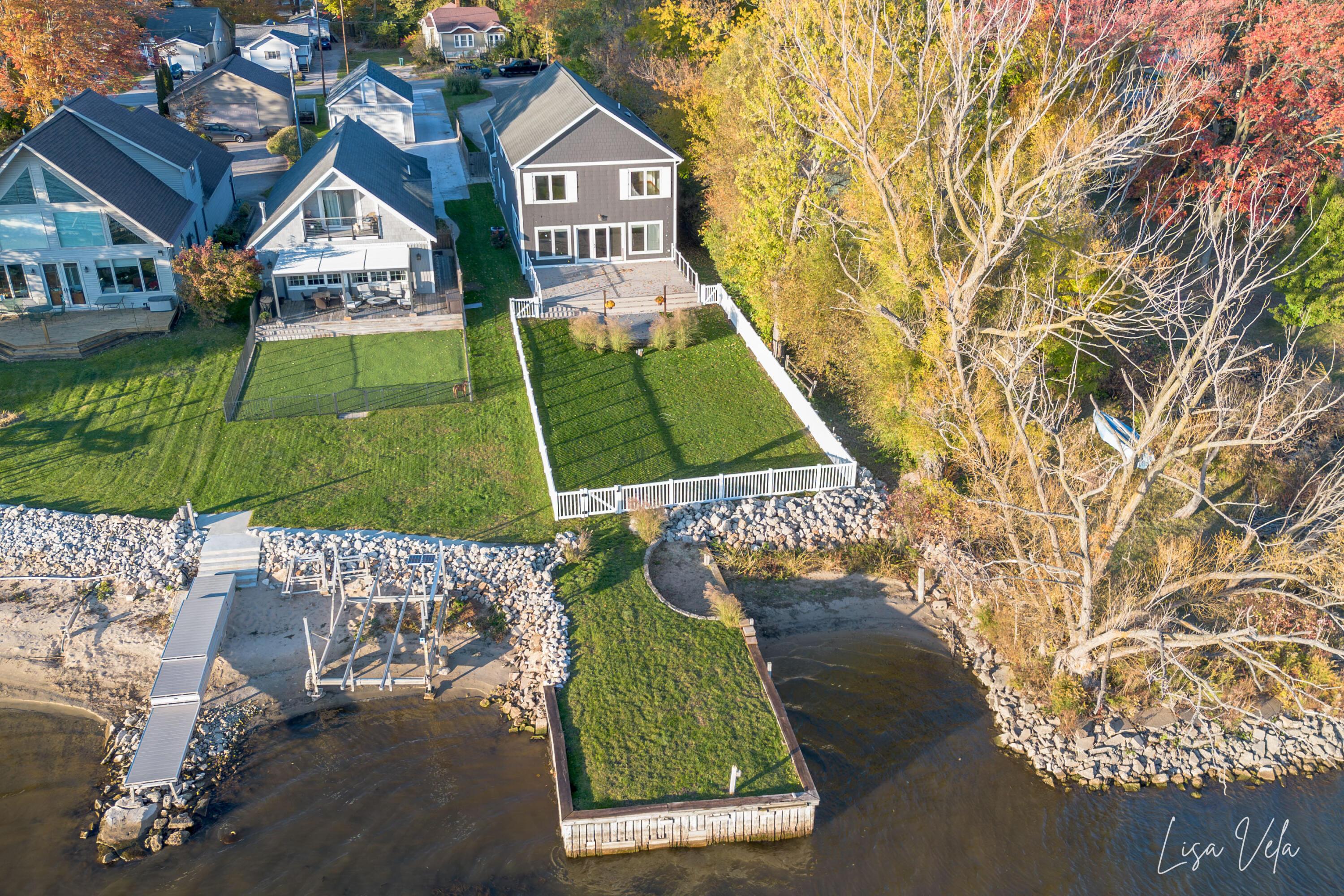 Image 3: Aerial Facing North