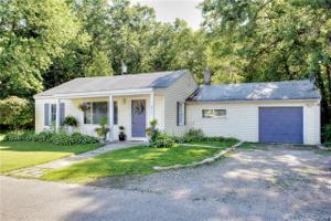 870 CEDAR BAY Court