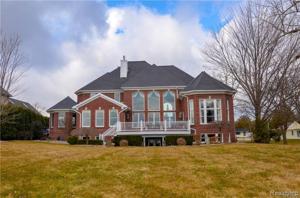 4279 RIVER Road