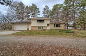 1081 CROOKED LAKE Road