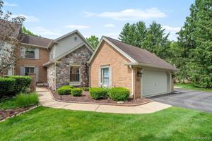 4514 GOLF VIEW Drive